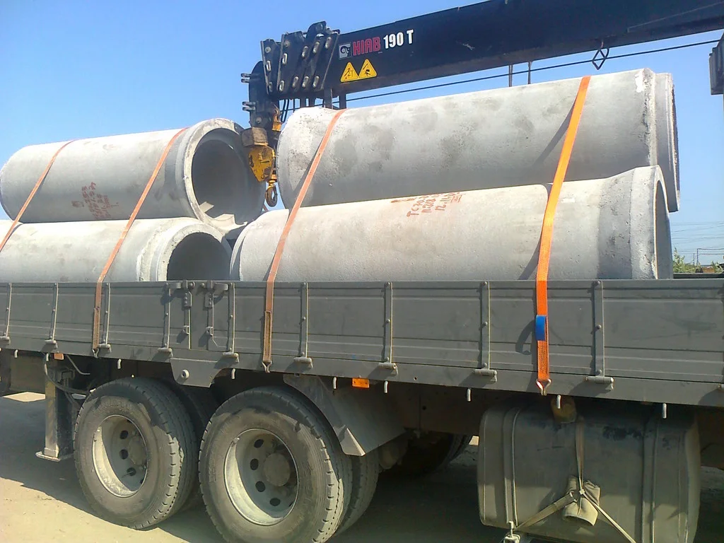 перевозка труб большого диаметра