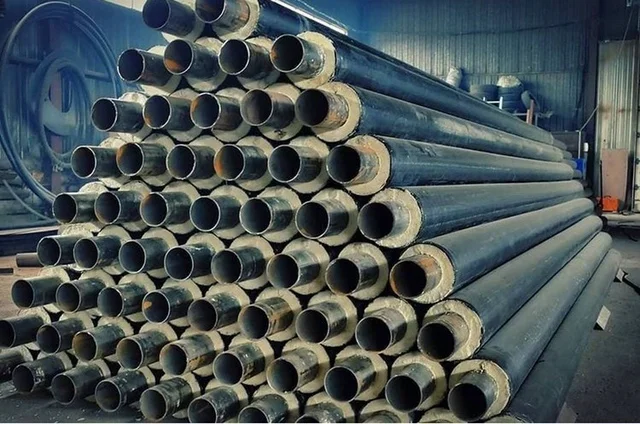 машина с кониками для перевозки труб