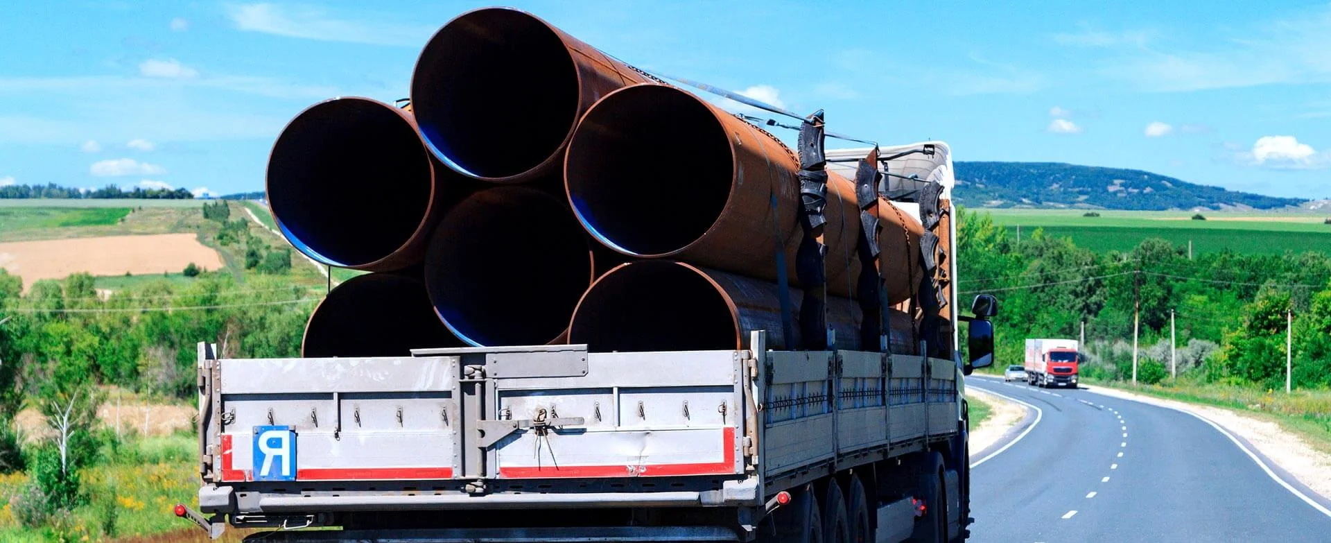 перевозка труб большого диаметра